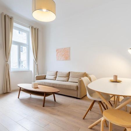 Modernes Apartment Im Charmanten Cottage Viertel Vienne Extérieur photo