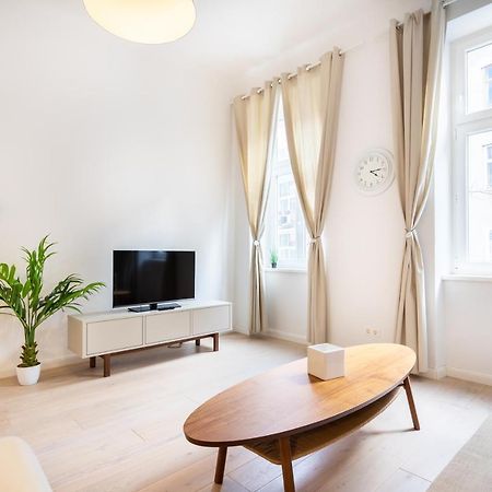 Modernes Apartment Im Charmanten Cottage Viertel Vienne Extérieur photo
