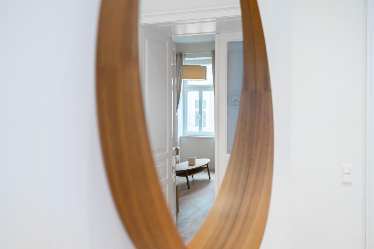 Modernes Apartment Im Charmanten Cottage Viertel Vienne Extérieur photo